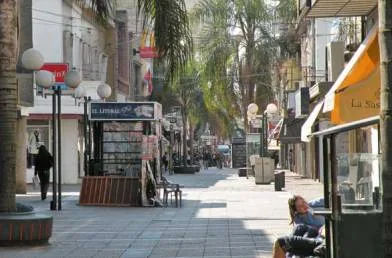Piden que evalúen la instalación de botones de pánico en los comercios