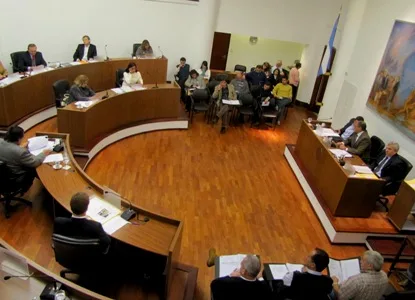 Aprueban dos proyectos sobre la actividad inmobiliaria en la ciudad