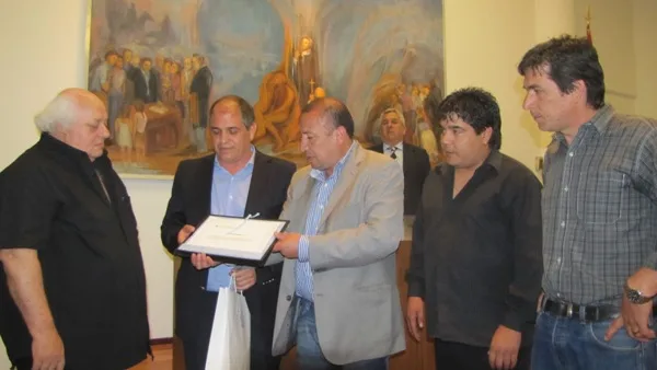 Osvaldo Raggio fue distinguido como “Santafesino Destacado”