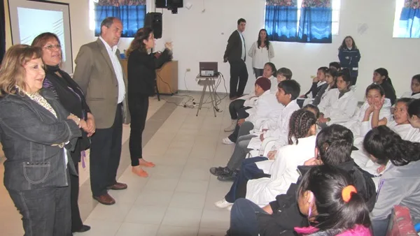 “El Concejo en Tu Escuela” se presentó en una institución para sordos e hipoacúsicos