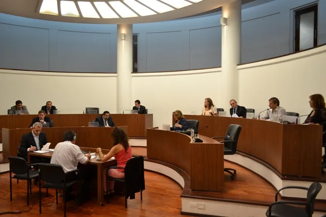 Continúa el proceso de relocalización de confiterías bailables en la Ruta 168