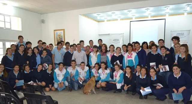 “El Concejo en Tu Escuela” continúa con su recorrido por los barrios de la ciudad