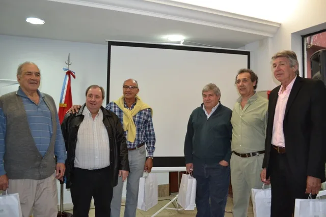 Una generación inolvidable que brilló en una época de oro del básquet santafesino