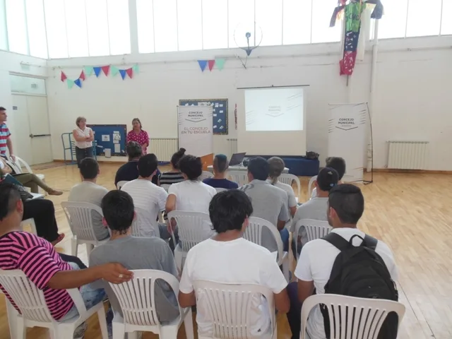 “El Concejo en Tu Escuela”, en otro encuentro por la convivencia