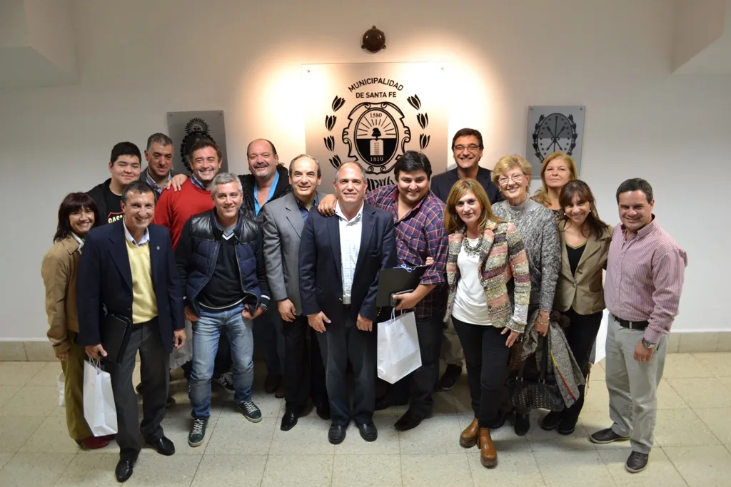 Los Concejales distinguieron a los santafesinos nominados al Martín Fierro Federal