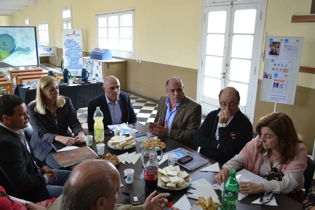 Concejales se reunieron con autoridades de Aguas Santafesinas
