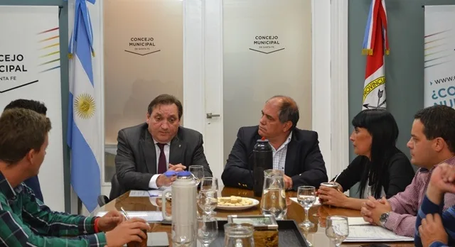 Concejales mantuvieron un encuentro con Julio Genesini