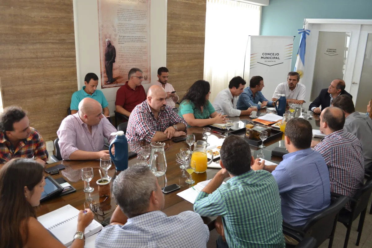 Concejales e integrantes del Ente Portuario analizaron el reposicionamiento de Santa Fe