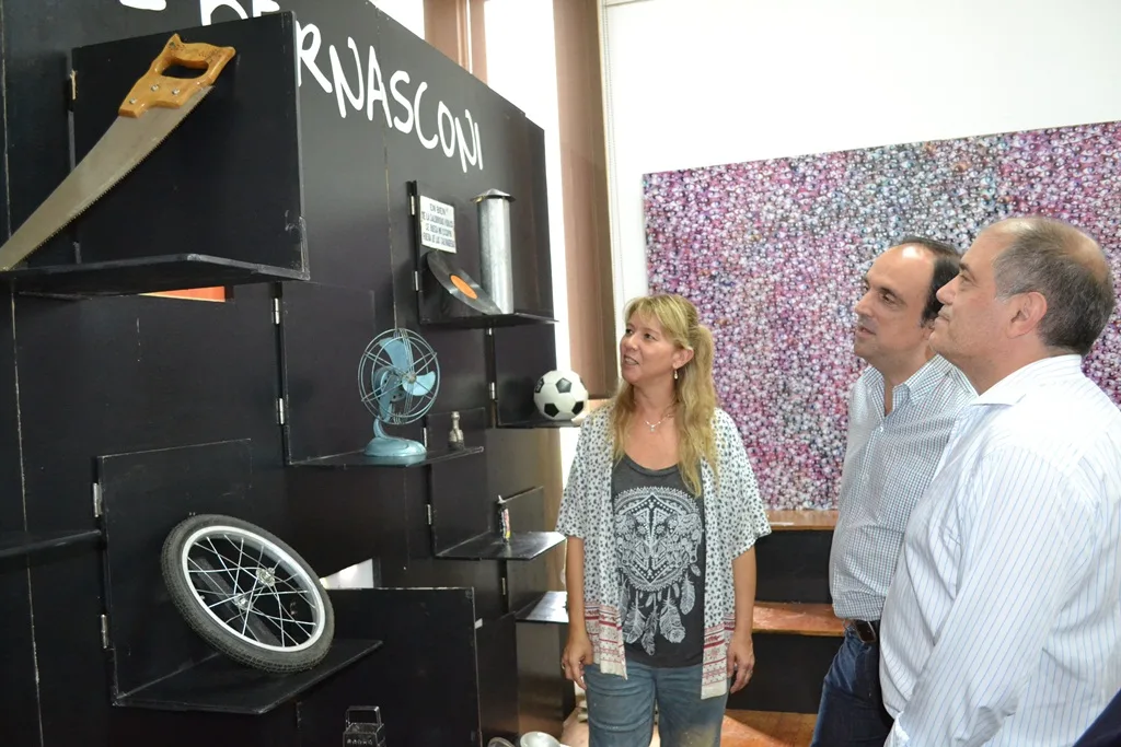 Simoniello y Corral recorrieron “La Fábrica de Fantasías. El Universo de Pablo Bernasconi”