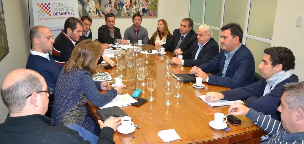 Concejales y Cámaras inmobiliarias acordaron contemplar el cobro de los alquileres hasta el 10 de cada mes