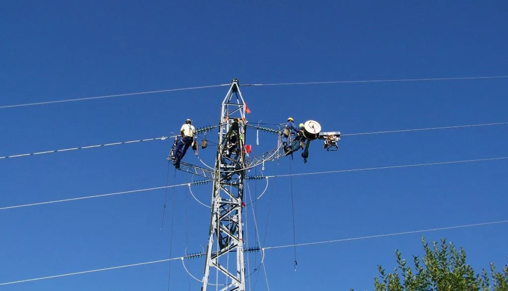 Solicitan al Ente Nacional de Comunicaciones la agilización de reparaciones de telefonía fija por parte de Telecom