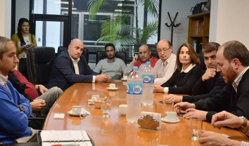 Concejales se reunieron con funcionarios y comerciantes por cambios en movilidad en el microcentro