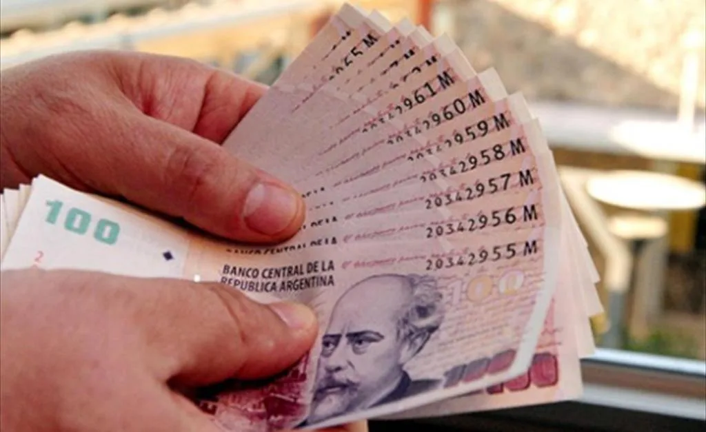 Instan a empresas de servicios públicos aceptar pago en efectivo en oficinas comerciales