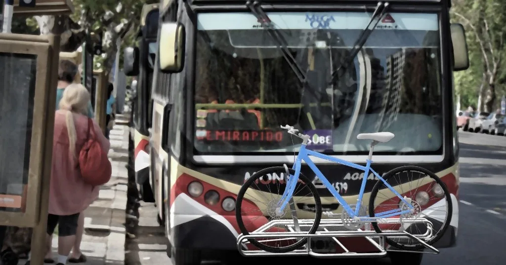 Se podrá llevar bicicletas en el transporte público de colectivos