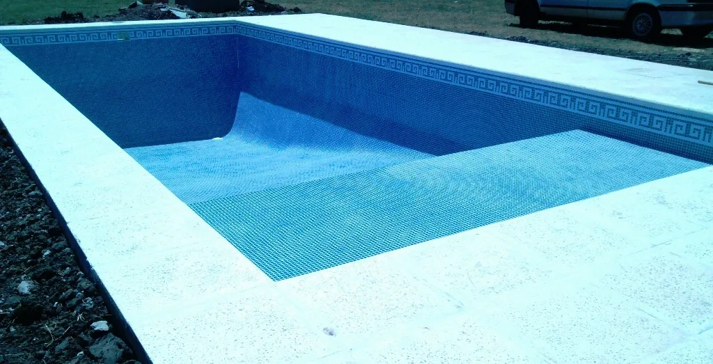 Medianeras: fijan distancias para la construcción de piletas, tanques de agua y reguladores pluviales