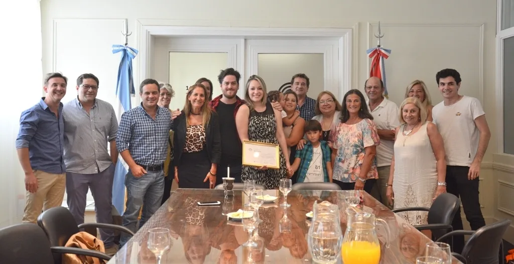 Concejales reconocieron al Dúo Vocal ganador del Pre-Cosquín 2018