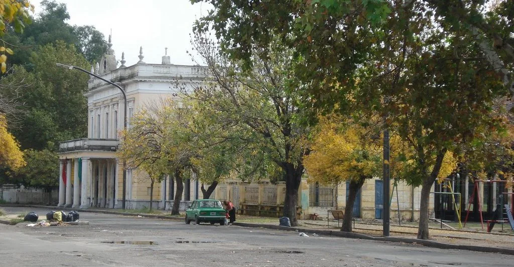 Ex Estación Mitre: solicitan tareas de limpieza, desmalezamiento y puesta en valor