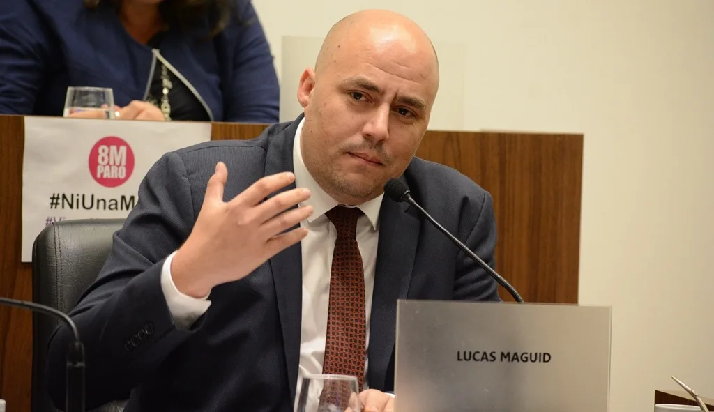 Solicitaron aportes provinciales para la provisión de iluminación LED