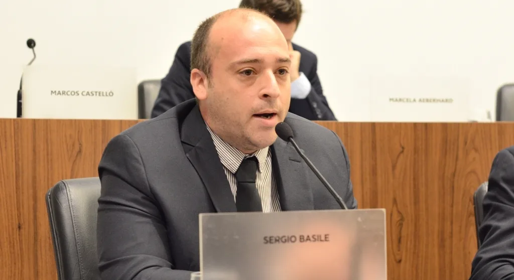 Edificios municipales: piden aplicar un plan de consumo y uso racional de la energía