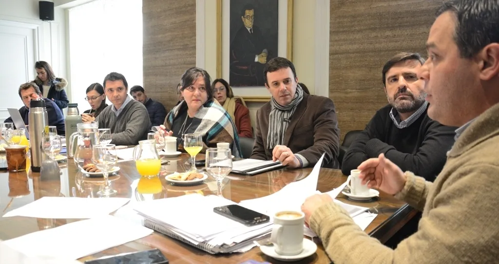 Concejales analizaron el proyecto de pavimentación de 124 cuadras de la ciudad