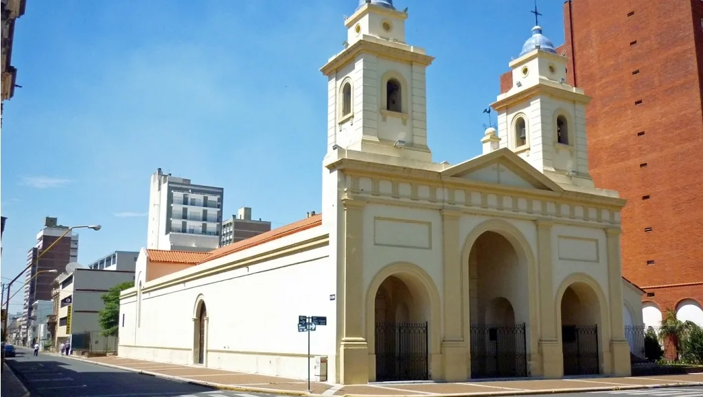 Declaran de interés histórico y artístico a la Catedral Metropolitana