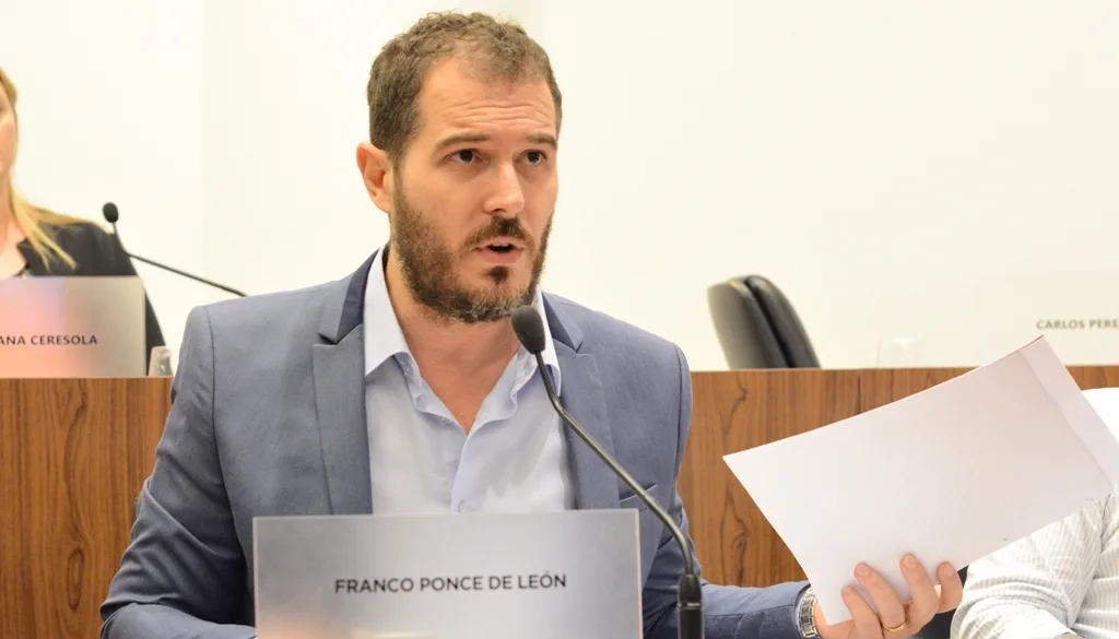 Piden más unidades en el servicio de Línea 13 a Alto Verde