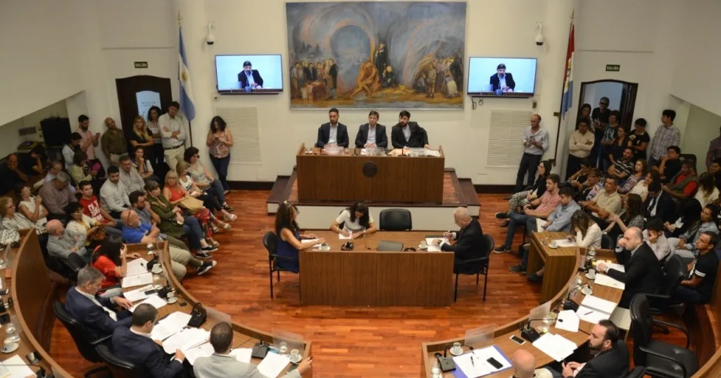 El Concejo repudió la agresión contra el comerciante gastronómico Horacio Borda en el norte de la ciudad