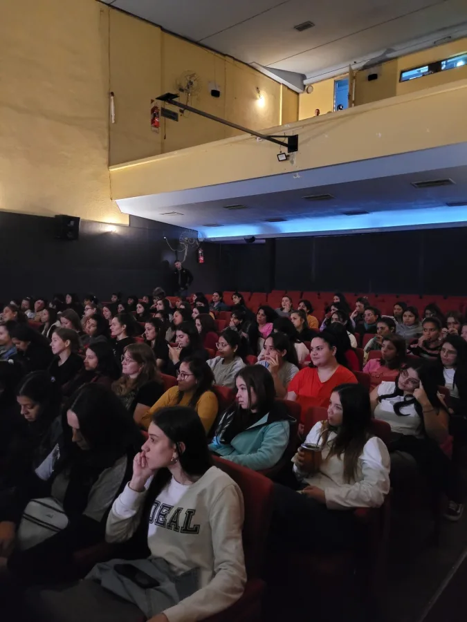 CINEDUCA: El Suplente