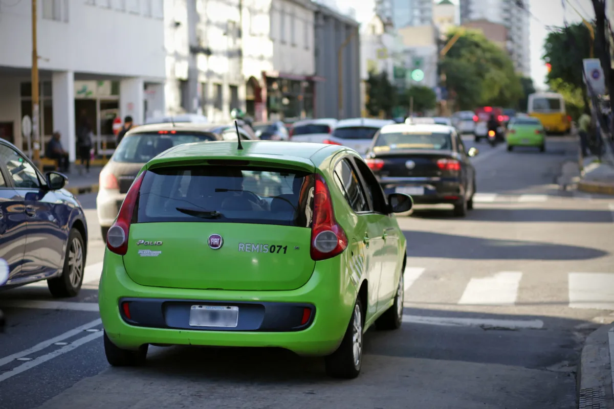 El Concejo desreguló el sistema de taxis y remises