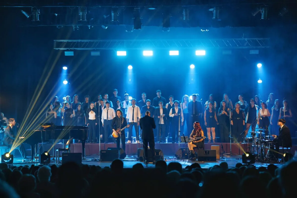 La sala ATE Casa España se llenó de Solidaridad