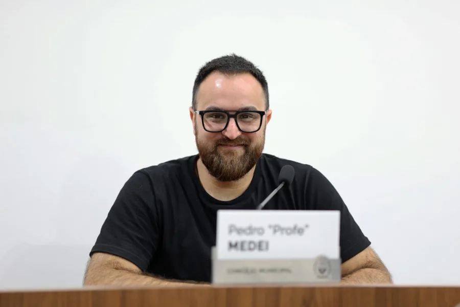 Pedro "El Profe" Medei