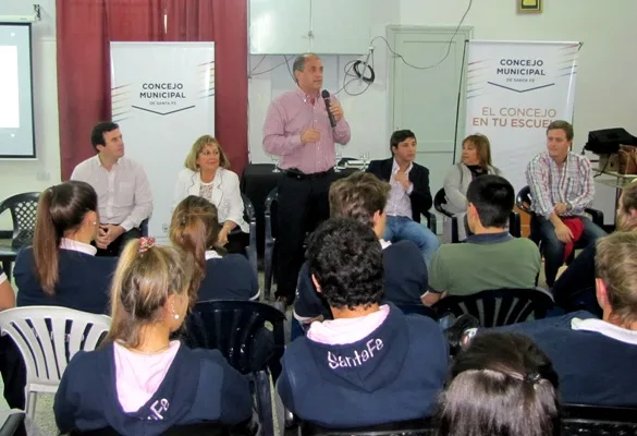 En Villa María Selva se realizó otra jornada de “El Concejo en Tu Escuela”