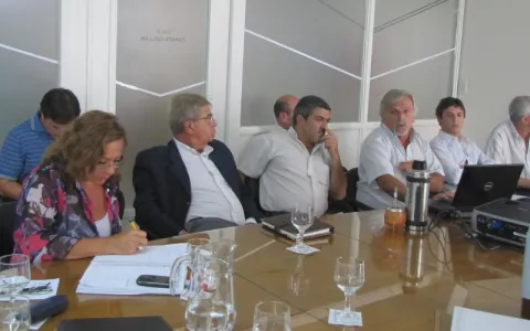 Campanella pidió informe sobre la situación del alumbrado público