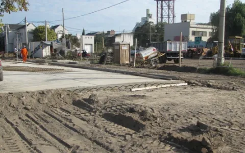Contribución de Mejoras: Incorporan a cinco cuadras de calle Vélez Sarsfield