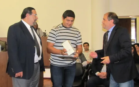 Declararon “Santafesino Destacado” al rugbier Maximiliano Bustos