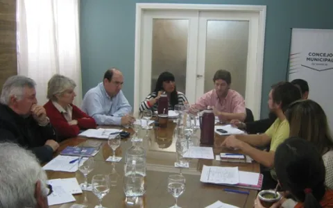 Continúa el trabajo de la COMPEL hacia un nuevo modelo energético sustentable