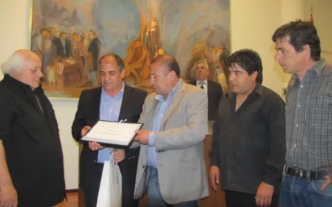 Osvaldo Raggio fue distinguido como “Santafesino Destacado”
