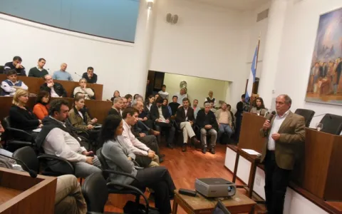 El Concejo albergó un taller sobre Retardadores de Excedentes Pluviales