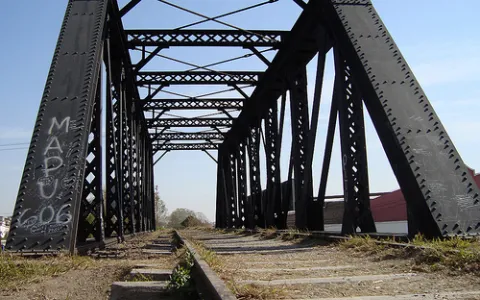 Un ícono de Aristóbulo llevará el nombre de “Puente de la Independencia Argentina”