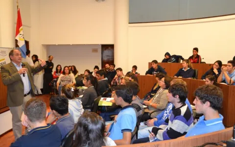 Capacitación Legislativa y Participación Ciudadana, primer taller del Concejo Joven