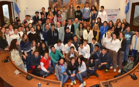 “Seguimos sumando compromiso y participación para la ciudad que queremos”