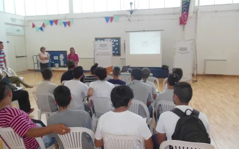 “El Concejo en Tu Escuela”, en otro encuentro por la convivencia