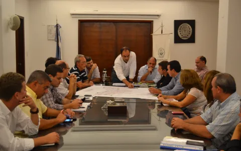 El Intendente y los Concejales se reunieron por las precipitaciones en la ciudad