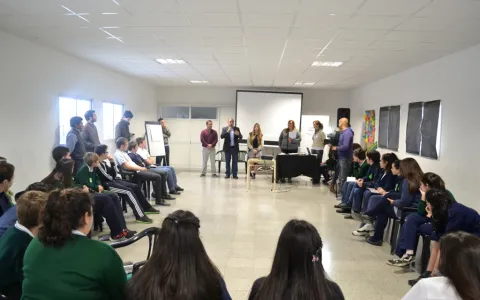 Alumnos de la Escuela Sagrada Familia promueven una mejor convivencia entre los jóvenes