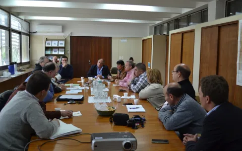 Concejales mantuvieron un encuentro con representantes del Instituto Nacional del Agua