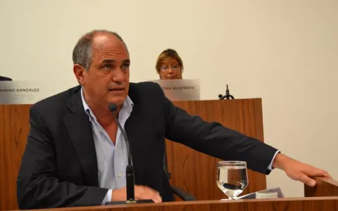 Solicitan la implementación de turnos online para tramitar la licencia de conducir