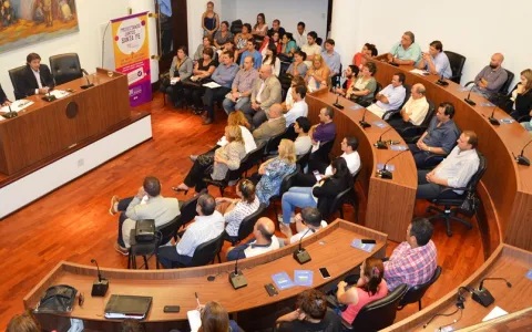 Se llevó adelante el foro “Consumidores y derecho al trato digno”