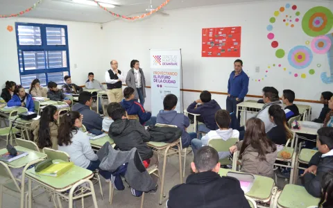 Concejales interactuaron con alumnos de la Escuela Nº 597