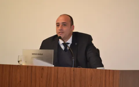 El Concejo promueve un Plan de Alfabetización Municipal