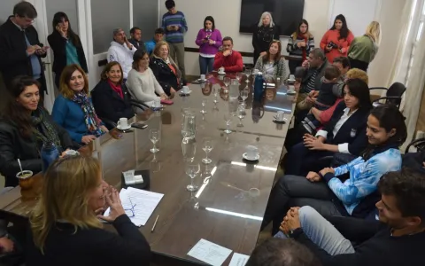 Concejales homenajearon a deportistas santafesinos que participaron en los Juegos Olímpicos